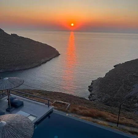 Kastellas Sunset Quest Two Kythnos